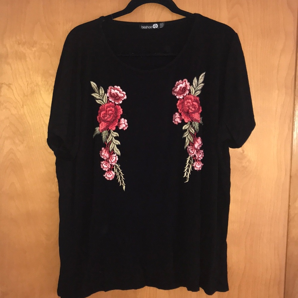 boohoo flower stitch top
